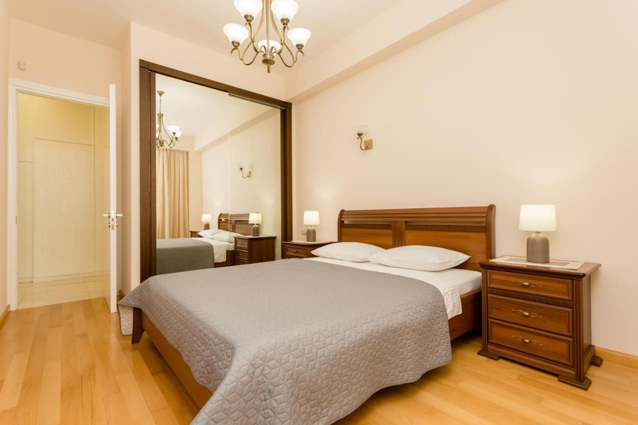 Serviced Apartment On Rustaveli Avenue 16 Tbilisi Exterior foto