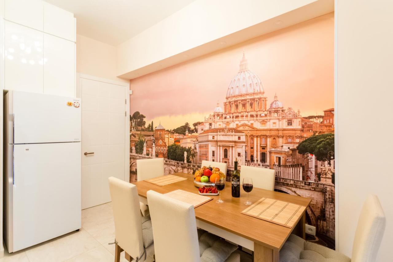Serviced Apartment On Rustaveli Avenue 16 Tbilisi Exterior foto