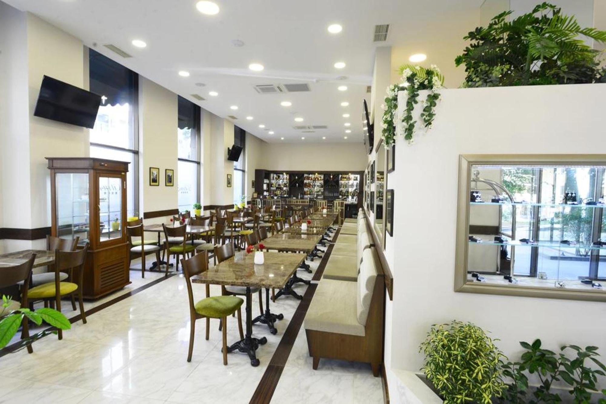 Serviced Apartment On Rustaveli Avenue 16 Tbilisi Exterior foto