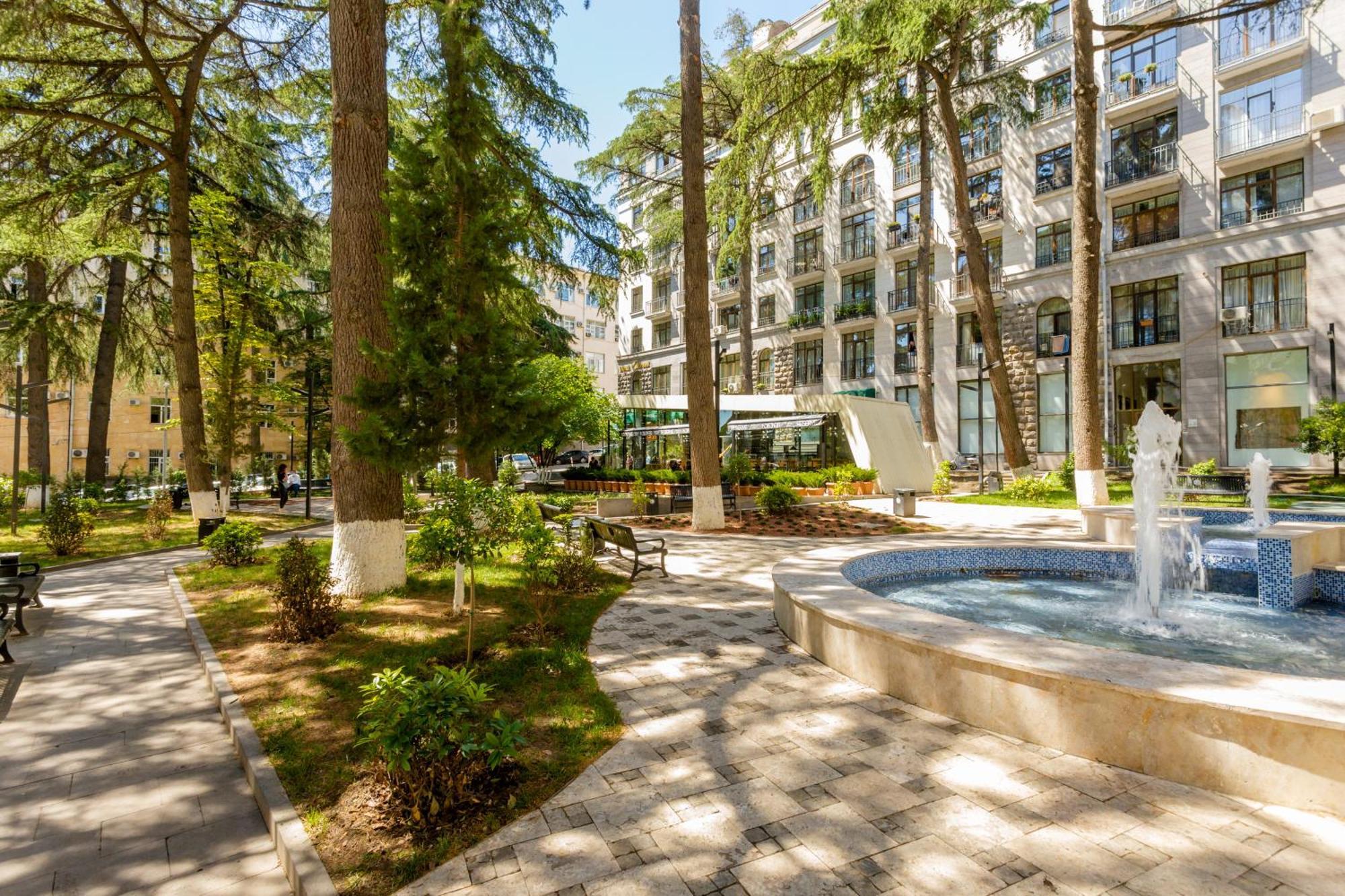 Serviced Apartment On Rustaveli Avenue 16 Tbilisi Exterior foto